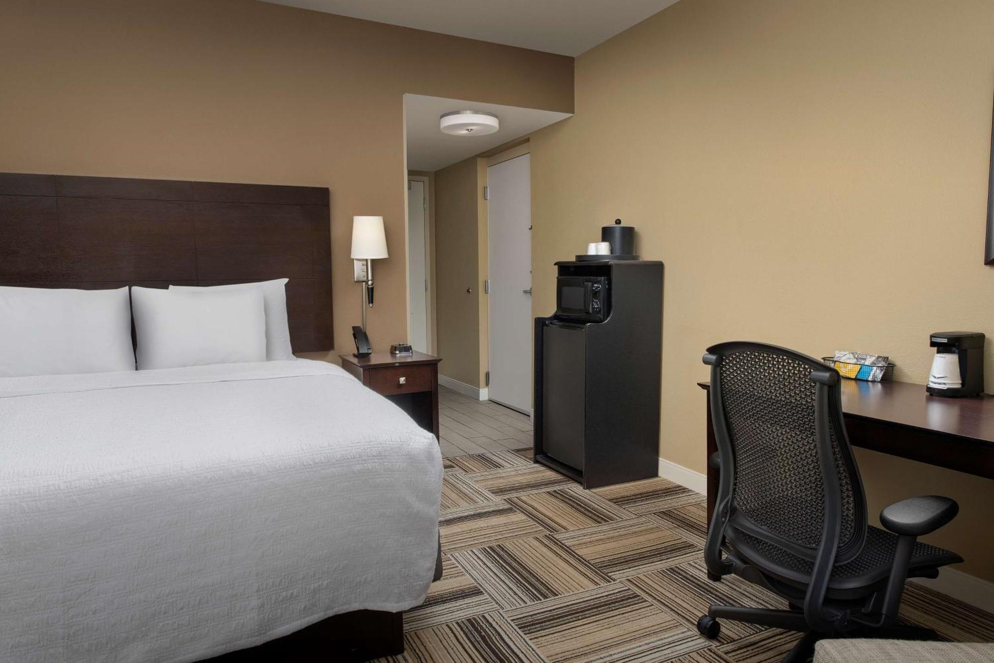Hampton Inn Knoxville-East Exterior photo